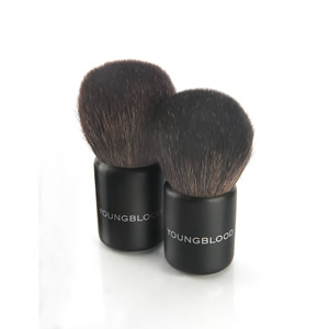 Youngblood Small Kabuki Brush Youngblood Small Kabuki Brush