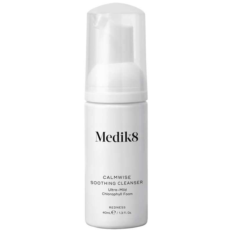 Medik8 Calmwise Soothing Cleanser 40 ml.